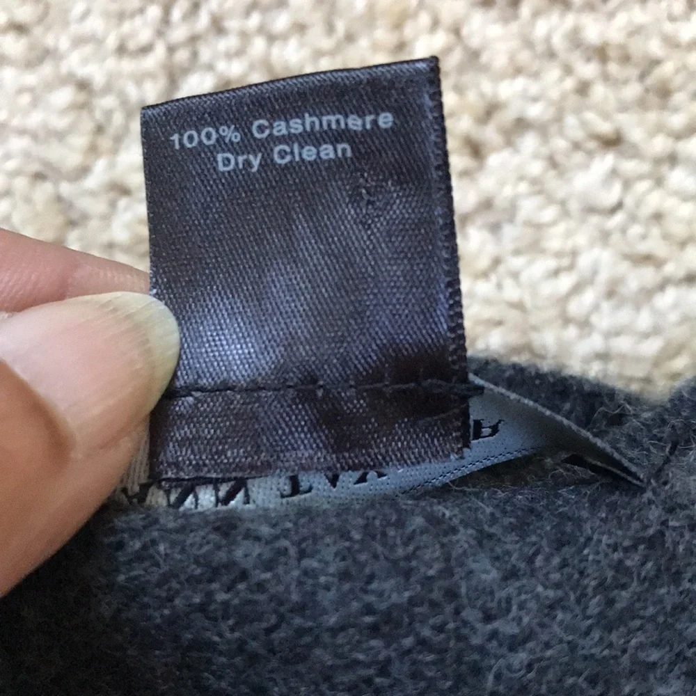 Ann Taylor XS cashmere crew sweater .